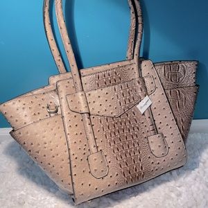 Versona Bag